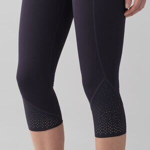 🍇 Lululemon Anew Crop (21") - Black Grape - Size 6 - Excellent Condition 💜